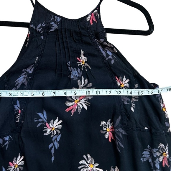 Gentle Fawn Women's Floral Dress - Picture 7 of 8